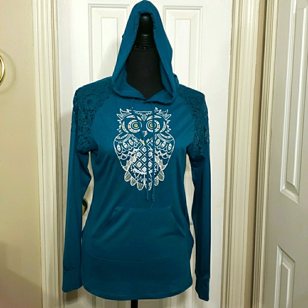 Jerry Leigh Junior Size (M) Pullover Hoodie